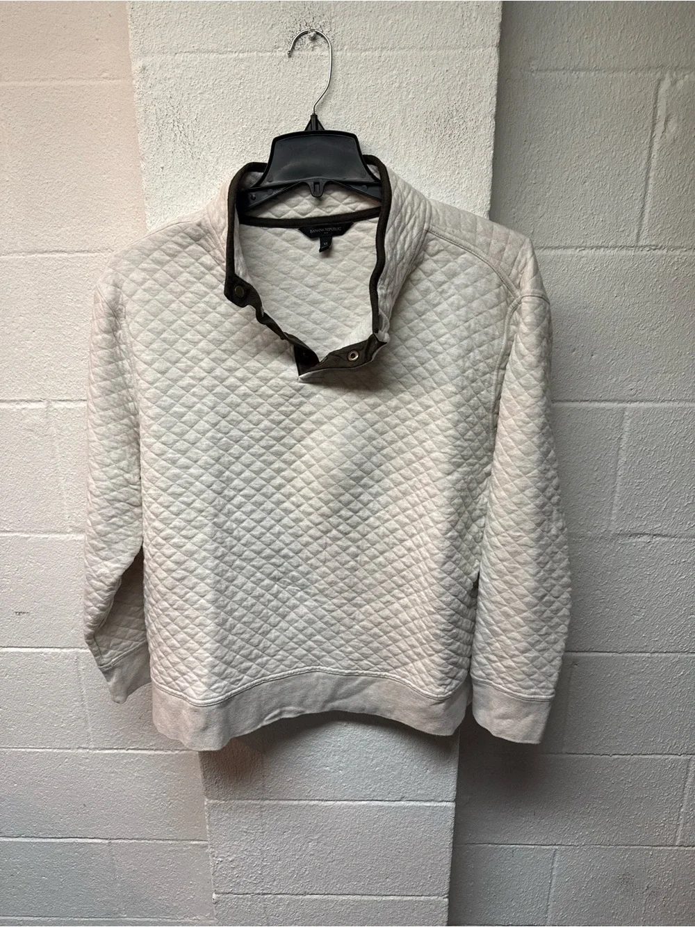 Banana Republic Cream Quilted Pullover with Brown Trim